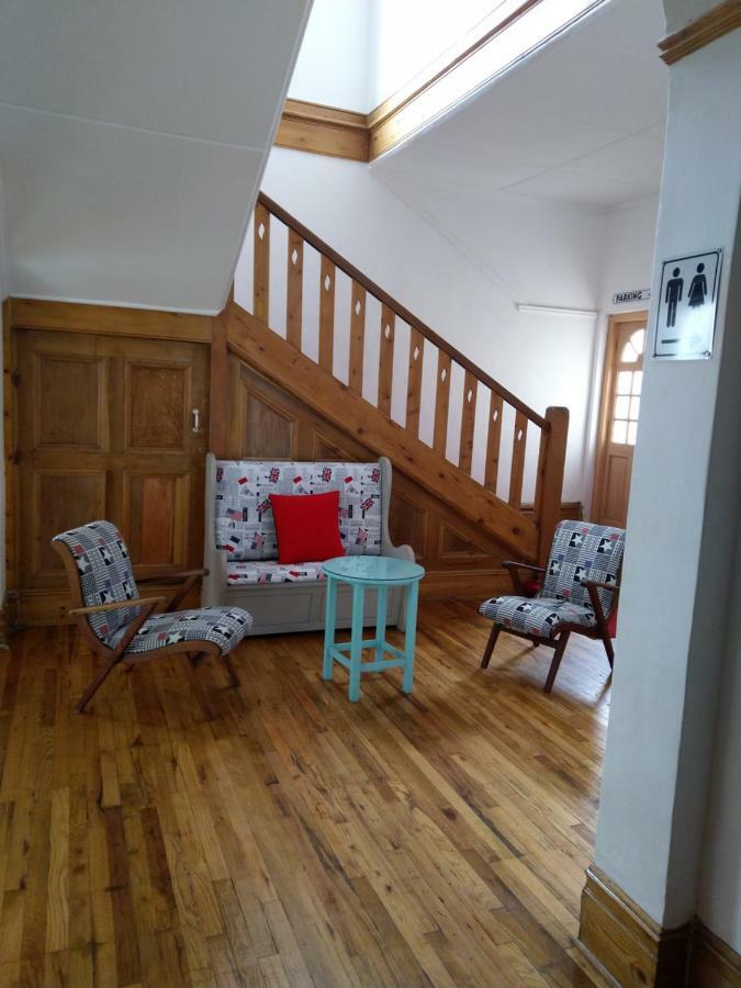 בופורט ווסט Savoy Hotel Beaufort-West מראה חיצוני תמונה