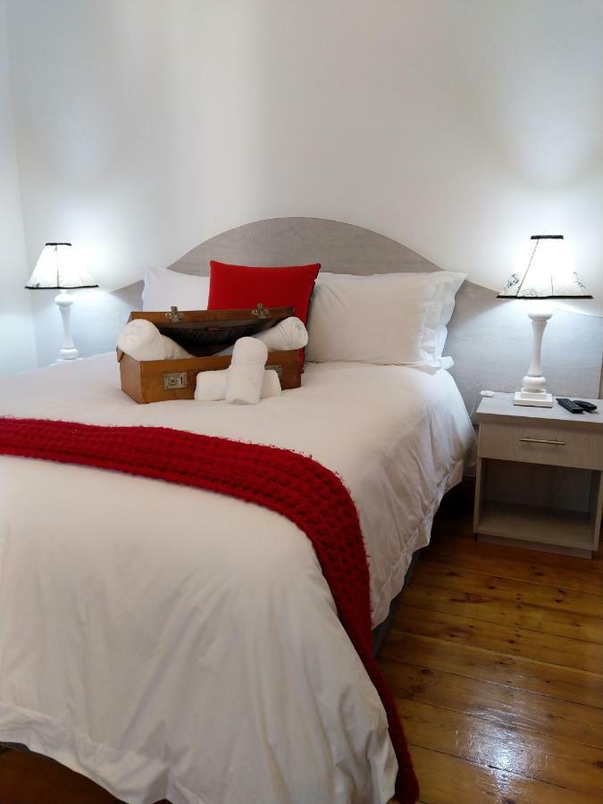 בופורט ווסט Savoy Hotel Beaufort-West מראה חיצוני תמונה