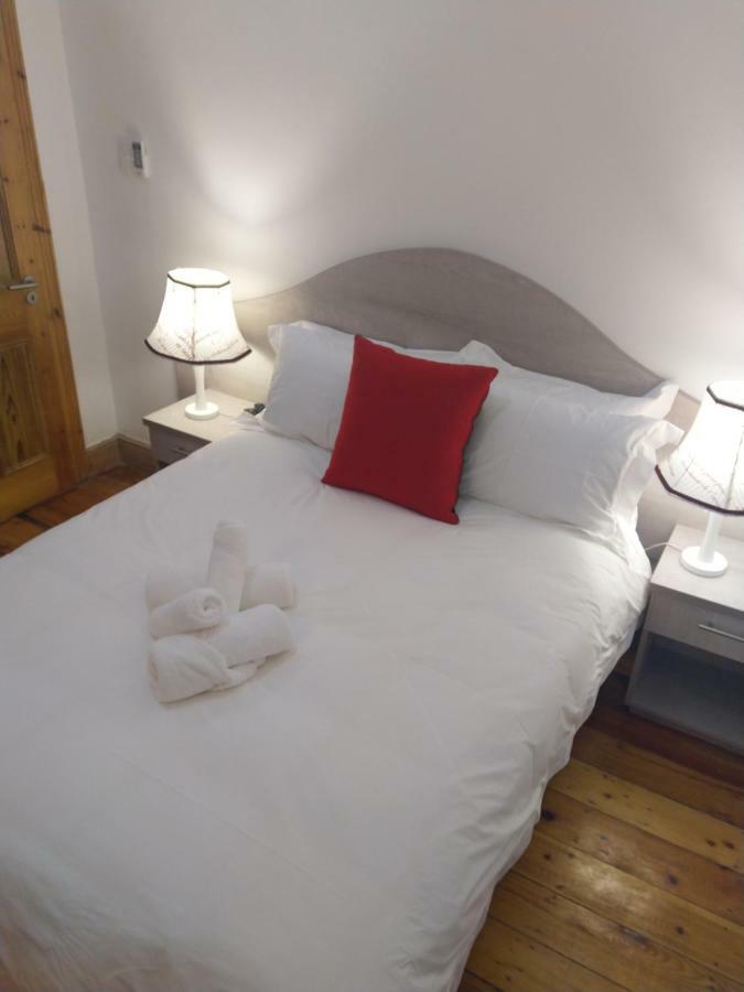בופורט ווסט Savoy Hotel Beaufort-West מראה חיצוני תמונה
