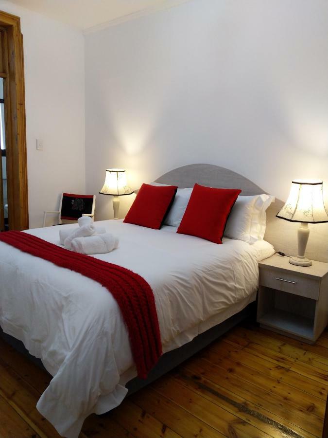 בופורט ווסט Savoy Hotel Beaufort-West מראה חיצוני תמונה