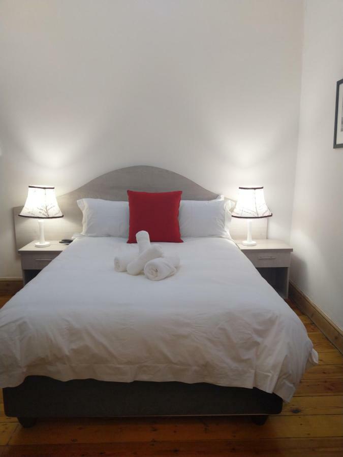 בופורט ווסט Savoy Hotel Beaufort-West מראה חיצוני תמונה