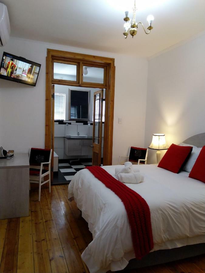 בופורט ווסט Savoy Hotel Beaufort-West מראה חיצוני תמונה